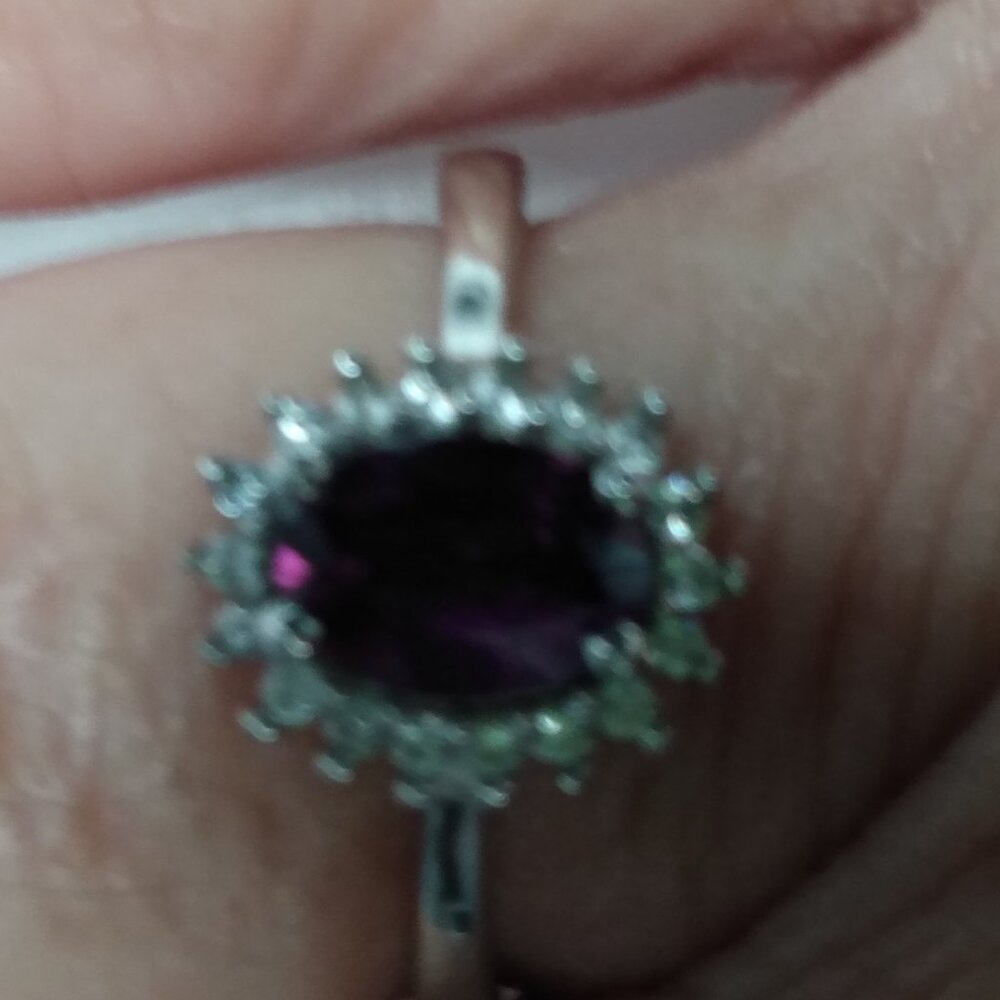 Rhodolite garnet halo ring - Picture 2 of 9